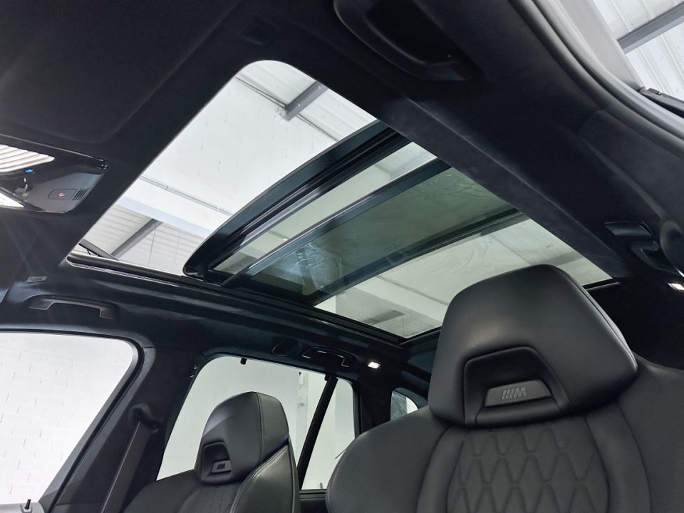 B.M.W. X5 xDrive 50e 3.0 490ch BVA8 M Sport - Le Hangar Bordelais - image 19