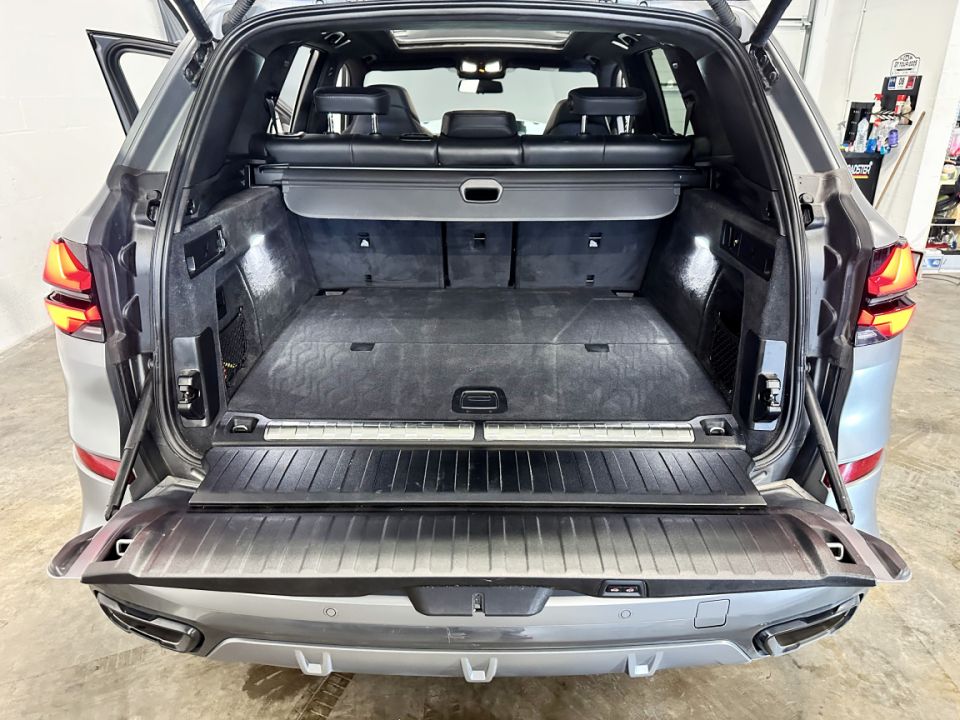 B.M.W. X5 xDrive 50e 3.0 490ch BVA8 M Sport - Le Hangar Bordelais - image 21