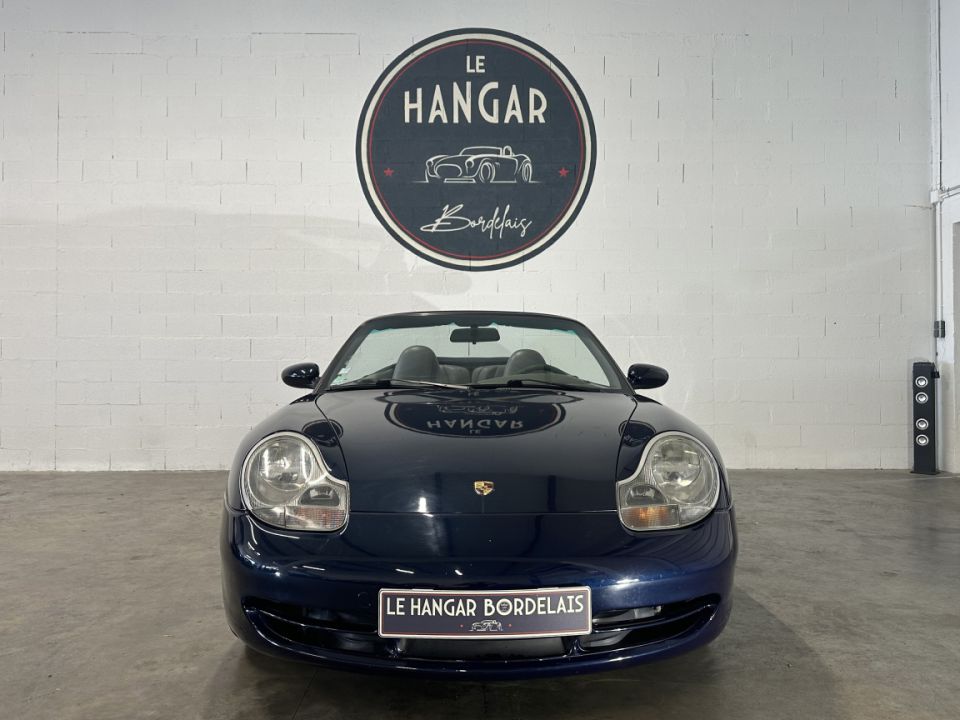 PORSCHE 911 Type 996 Carrera Cabriolet 3.4 300ch BVM6 - Le Hangar Bordelais - image 14