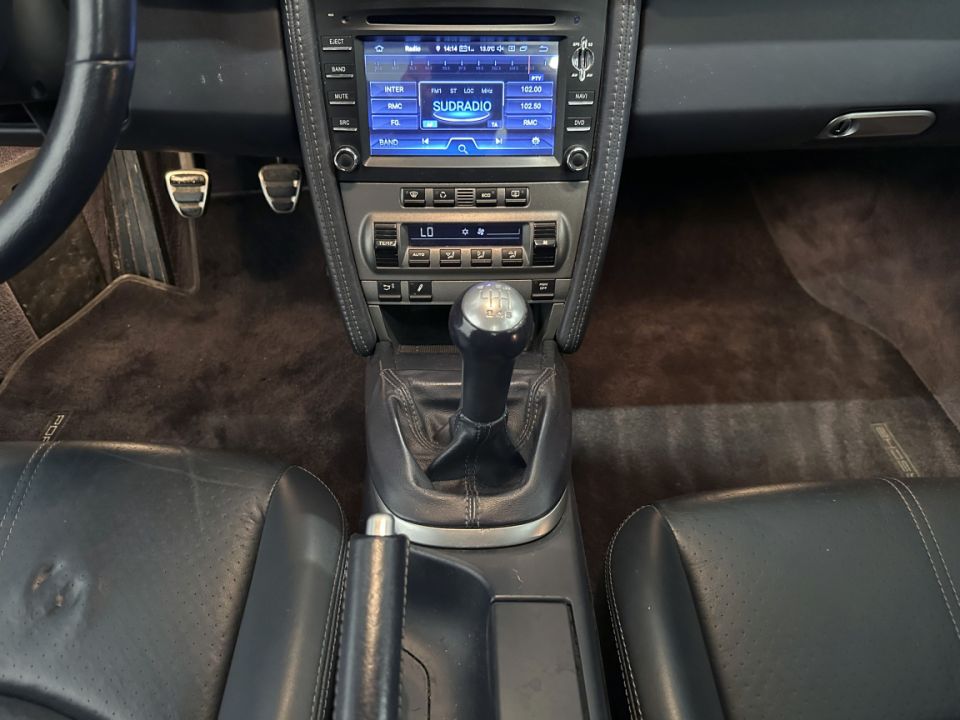 PORSCHE 911 Type 997 Carrera 4S Coupé 3.8 355ch BVM6 - Le Hangar Bordelais - image 17