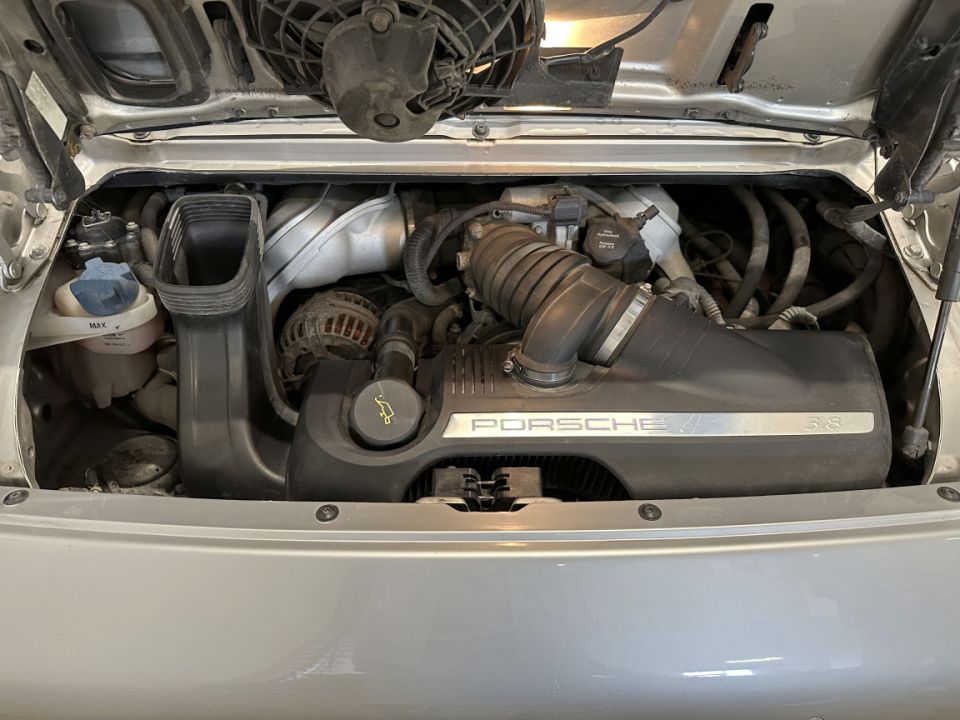 PORSCHE 911 Type 997 Carrera 4S Coupé 3.8 355ch BVM6 - Le Hangar Bordelais - image 20