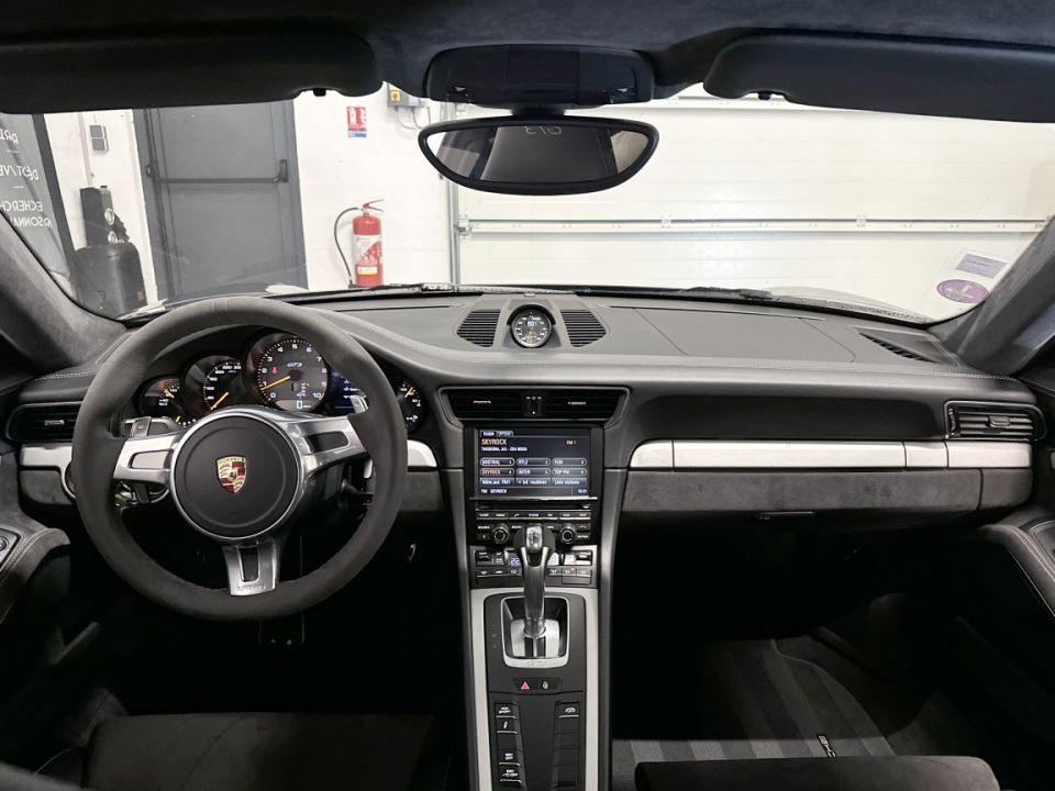 PORSCHE 911 Type 991 GT3 3.8 475ch PDK7 - Le Hangar Bordelais - image 9
