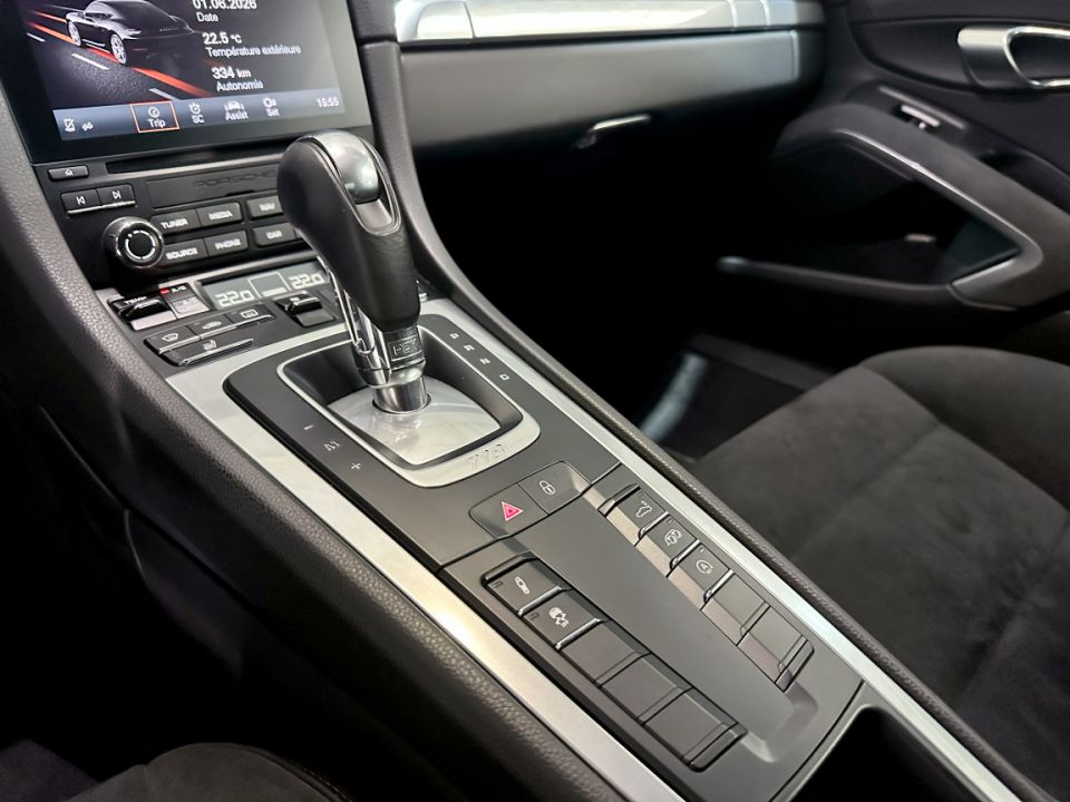 PORSCHE 718 Cayman GTS 2.5 366ch PDK7 - Le Hangar Bordelais - image 13