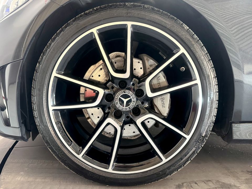 MERCEDES CLASSE C Cabriolet 200 1.5 184ch 9G-Tronic AMG Line - Le Hangar Bordelais - image 15