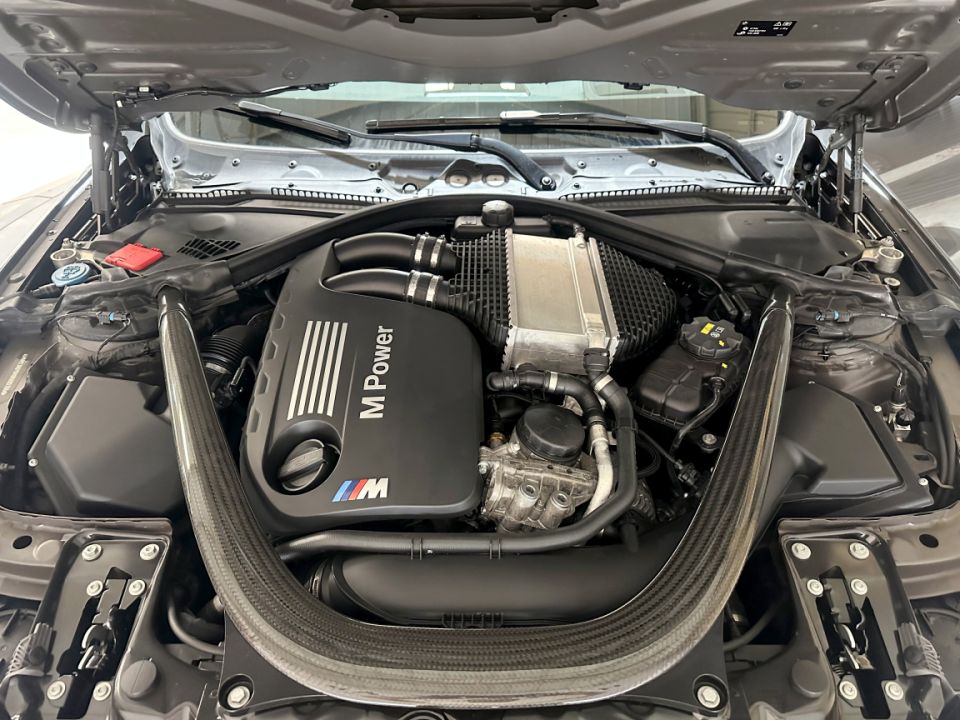 B.M.W. M4 Coupé L6 3.0 450ch Pack Compétition DKG7 - Le Hangar Bordelais - image 18