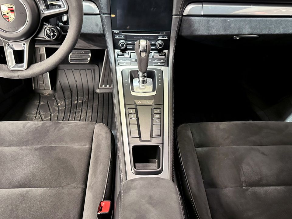 PORSCHE CAYMAN Type 718 GTS 2.5 365ch PDK7 - Le Hangar Bordelais - image 16