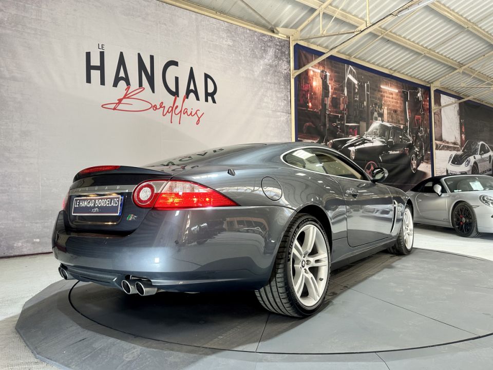 JAGUAR XK-R Coupé V8 4.2 416ch BVA6 - Le Hangar Bordelais - image 19
