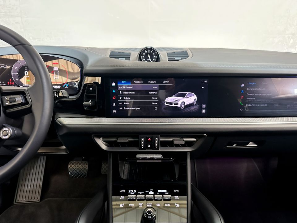 PORSCHE CAYENNE Coupé E-Hybrid V6 3.0 470ch Tiptronic 8 - Le Hangar Bordelais - image 16