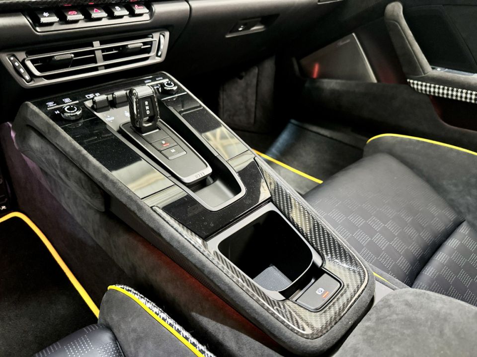PORSCHE 911 Type 992 Turbo S Coupé 3.8 800ch PDK8 TECHART GT Street R N°61/87 - Le Hangar Bordelais - image 16