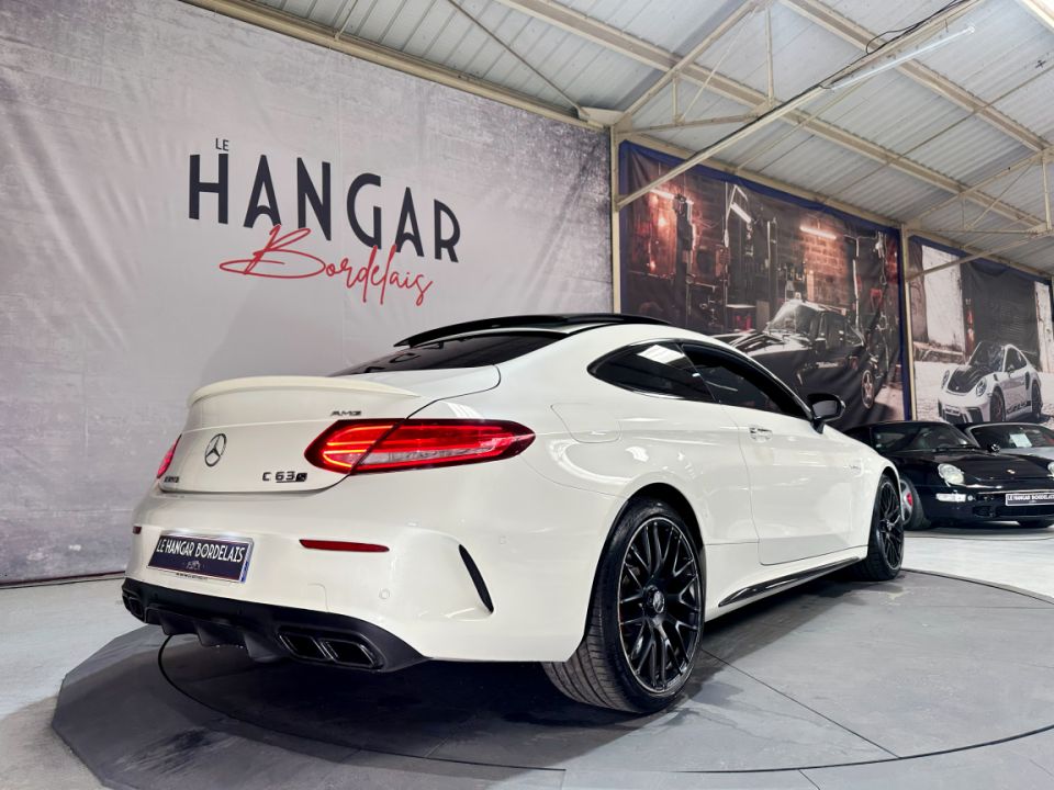Mercedes Classe C 63 S AMG Coupé V8 4.0 510ch SPEEDSHIFT MCT7 Blanc Diamant MANUFAKTUR - 54 990 € - image 19