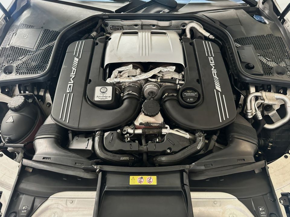 Mercedes Classe C 63 S AMG Coupé V8 4.0 510ch SPEEDSHIFT MCT7 Blanc Diamant MANUFAKTUR - 54 990 € - image 21