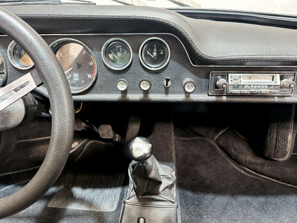 PUMA GT 1600 Tubarão 1.6 70ch BVM4 - Le Hangar Bordelais - image 9