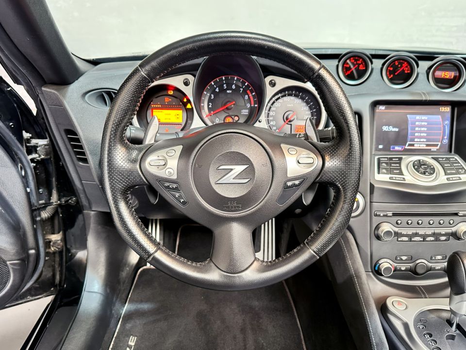 NISSAN 370Z Roadster V6 3.7 328ch BVA7 Pack Level 2 - Le Hangar Bordelais - image 9