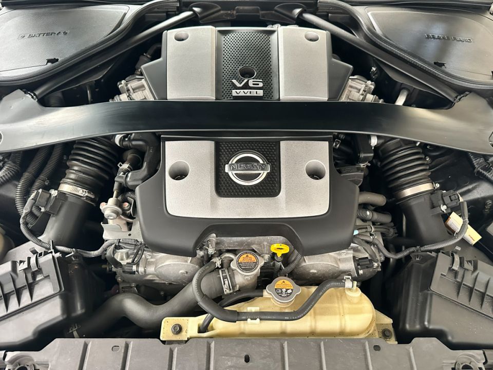 NISSAN 370Z Roadster V6 3.7 328ch BVA7 Pack Level 2 - Le Hangar Bordelais - image 17