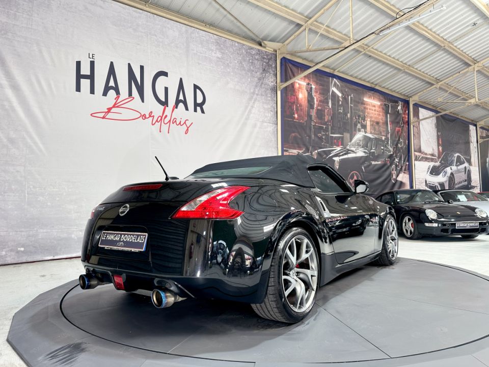 NISSAN 370Z Roadster V6 3.7 328ch BVA7 Pack Level 2 - Le Hangar Bordelais - image 18