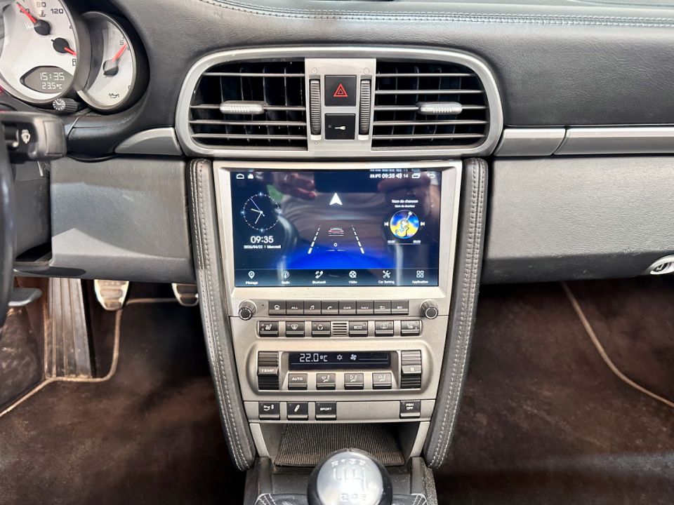 PORSCHE 911 Type 997 Carrera 4S Cabriolet 3.8 355ch BVM6 - Le Hangar Bordelais - image 13