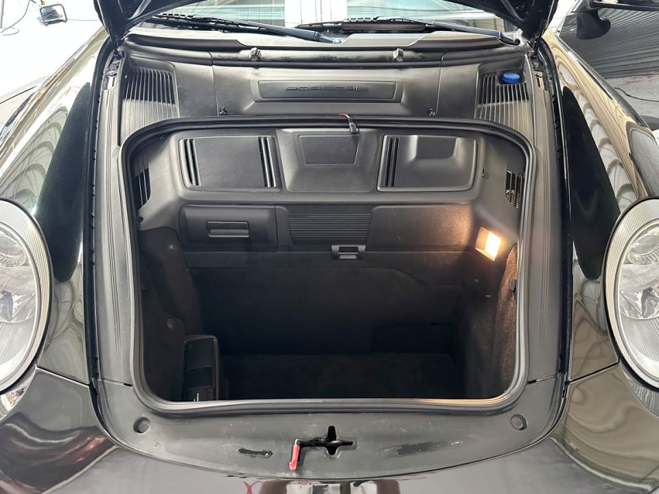 PORSCHE 911 Type 997 Carrera 4S Cabriolet 3.8 355ch BVM6 - Le Hangar Bordelais - image 21