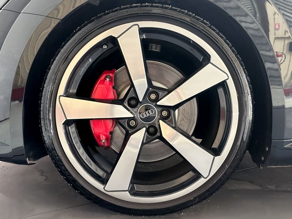 AUDI TTS COUPE 40 TFSI 2.0 306ch S-Tronic 7 Quattro - Le Hangar Bordelais - image 15