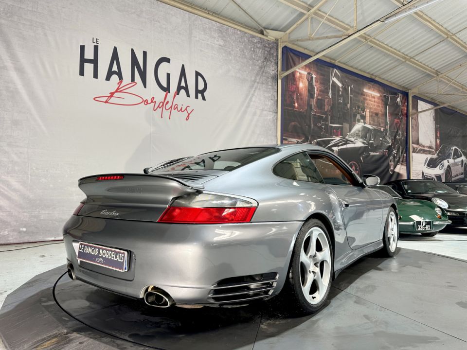 PORSCHE 911 Type 996 Turbo Coupé 3.6 420ch Tiptronic S - Le Hangar Bordelais - image 19