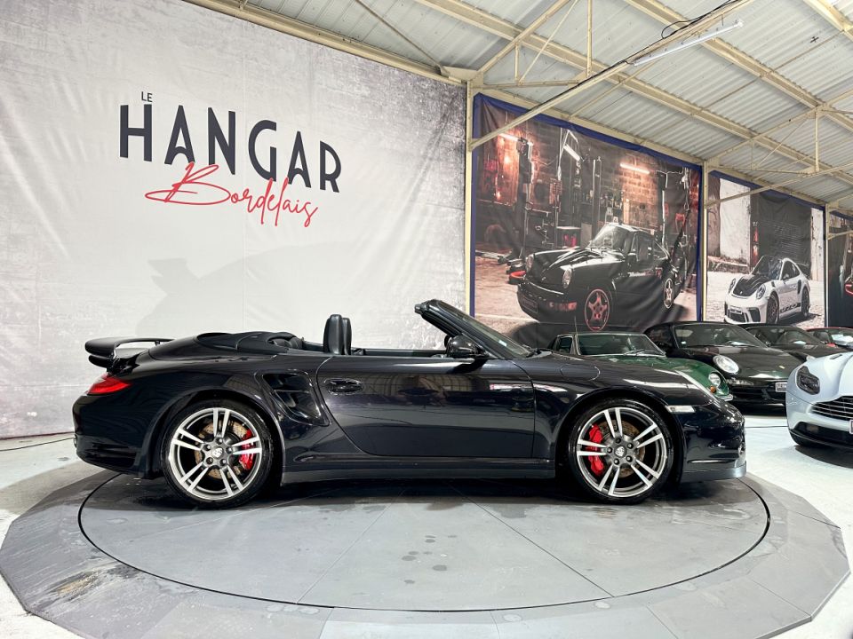 PORSCHE 911 Type 997.2 Turbo Cabriolet 3.8 500ch PDK7 - Le Hangar Bordelais - image 10