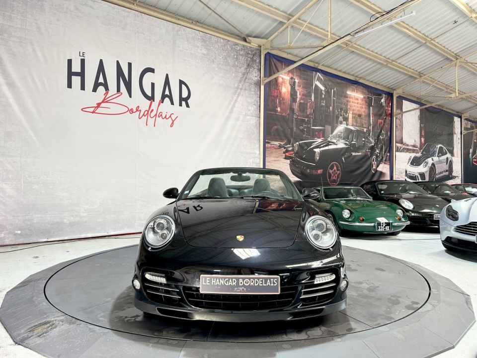 PORSCHE 911 Type 997.2 Turbo Cabriolet 3.8 500ch PDK7 - Le Hangar Bordelais - image 14
