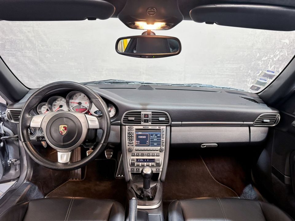 PORSCHE 911 Type 997 Carrera S Coupé 3.8 355ch BVM6 - Le Hangar Bordelais - image 9