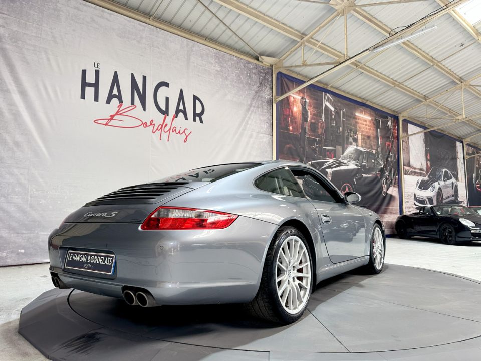 PORSCHE 911 Type 997 Carrera S Coupé 3.8 355ch BVM6 - Le Hangar Bordelais - image 19