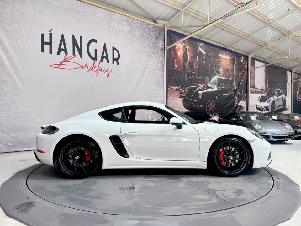 PORSCHE CAYMAN Type 718 GTS 4.0 400ch BVM6 - Le Hangar Bordelais - image 10