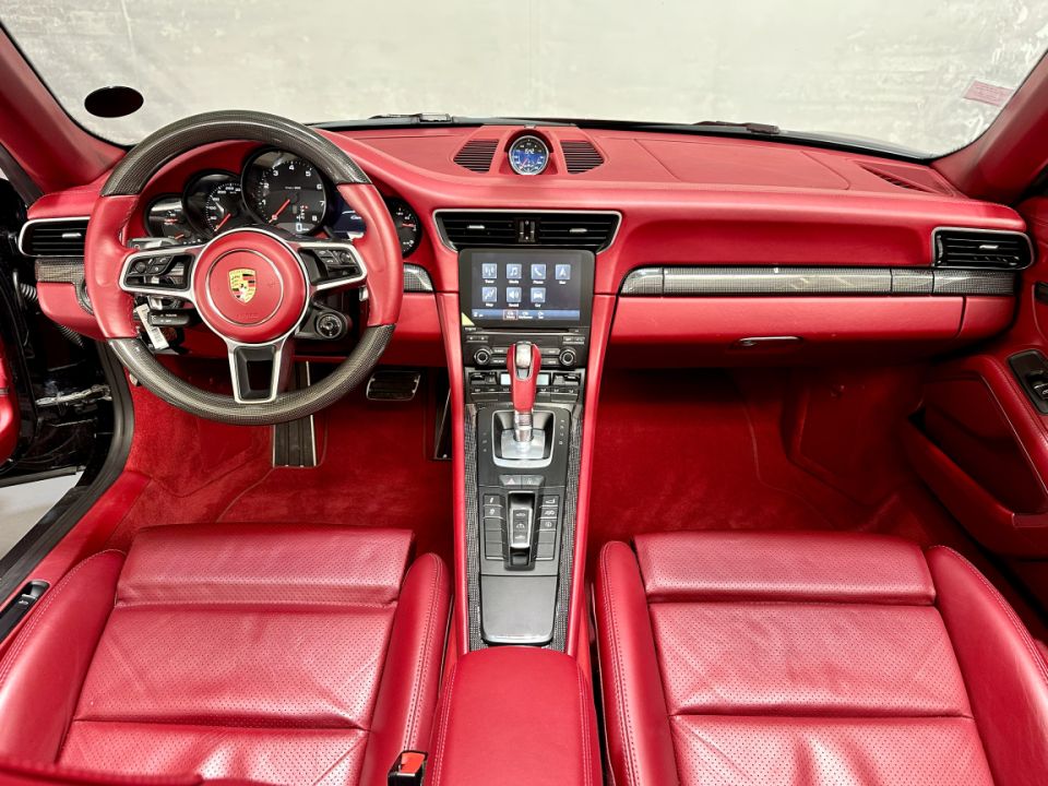 PORSCHE 911 Type 991.2 Carrera Cabriolet 3.0 370ch PDK7 - Le Hangar Bordelais - image 9