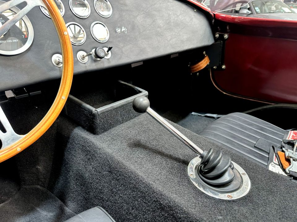 FORD AC COBRA Factory Five MK4 V8 5.0 SMALL BLOCK BVM4 - Le Hangar Bordelais - image 13