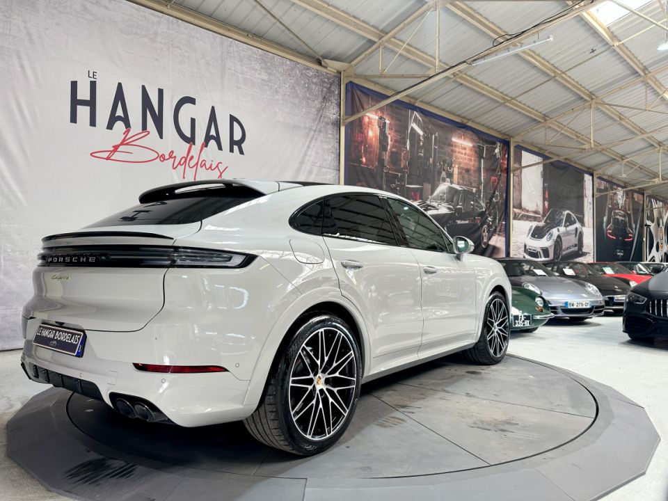 PORSCHE CAYENNE E-Hybrid Coupé V6 3.0 470ch Tiptronic 8 - Le Hangar Bordelais - image 8