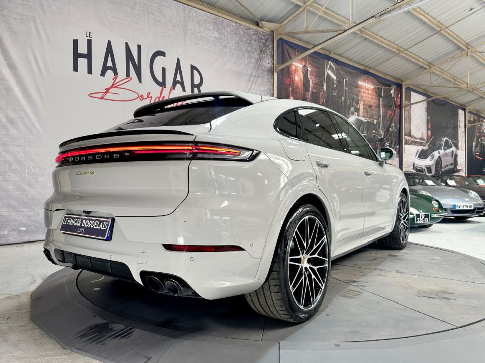 PORSCHE CAYENNE E-Hybrid Coupé V6 3.0 470ch Tiptronic 8 - Le Hangar Bordelais - image 20