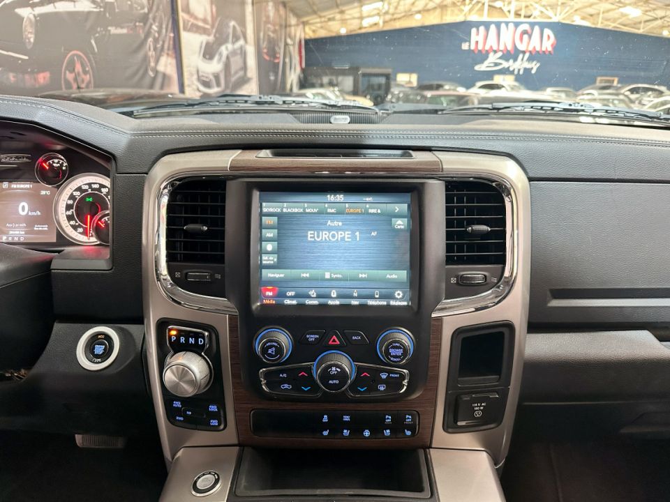 DODGE RAM LARAMI 1500 CrewCab V8 5.7 HEMI 400ch BVA8 GPL - Le Hangar Bordelais - image 14