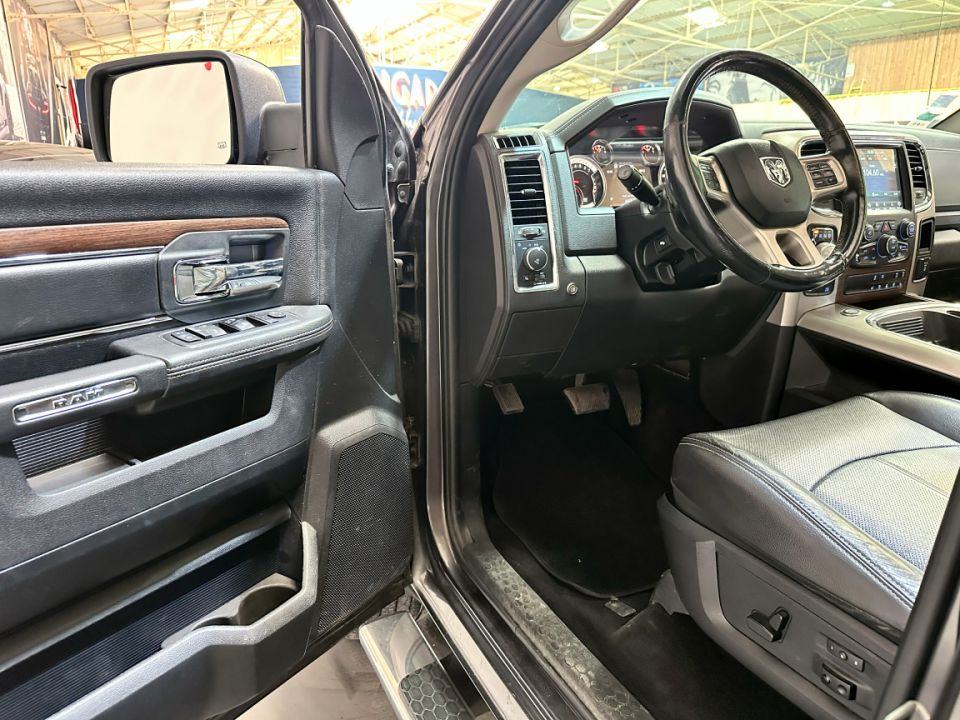 DODGE RAM LARAMI 1500 CrewCab V8 5.7 HEMI 400ch BVA8 GPL - Le Hangar Bordelais - image 16