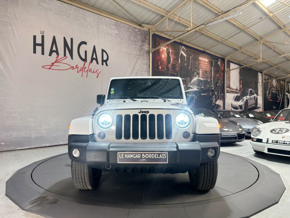 JEEP Wrangler Sahara Unlimited 2.8 CRD 200ch BVA5 Night Eagle BVA5 de 2017 - 39 990 € - image 14