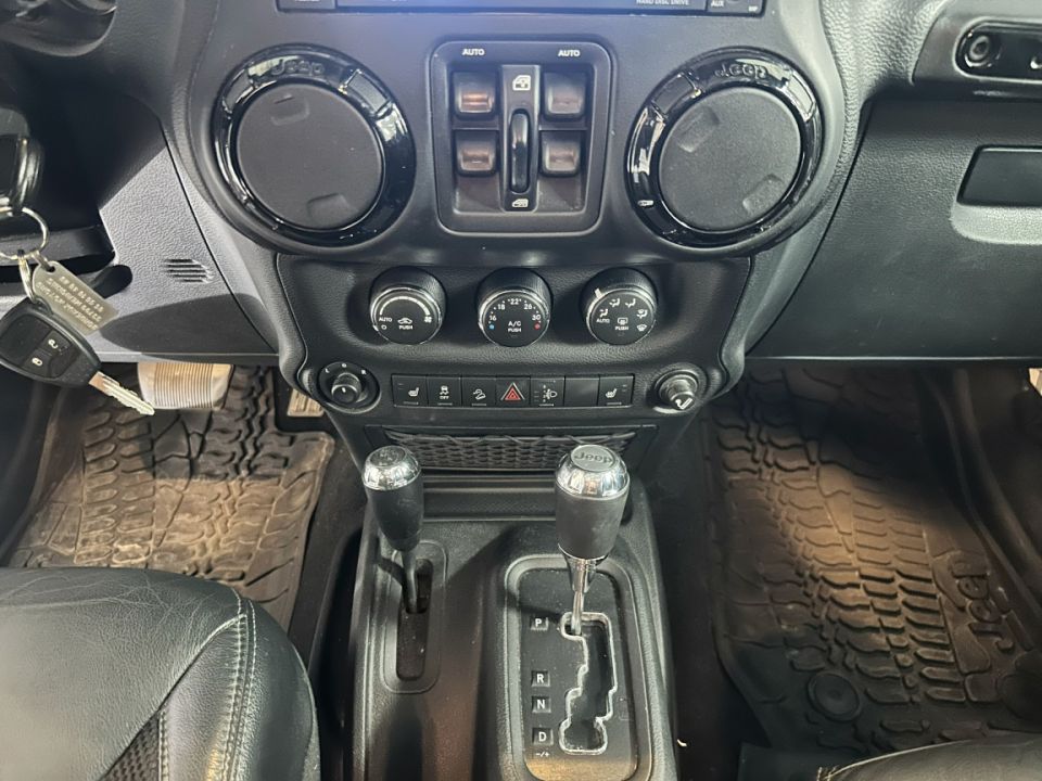 JEEP Wrangler Sahara Unlimited 2.8 CRD 200ch BVA5 Night Eagle BVA5 de 2017 - 39 990 € - image 21