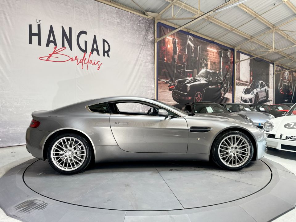 ASTON MARTIN VANTAGE Coupé V8 4.7 426ch BVM6 - Le Hangar Bordelais - image 10