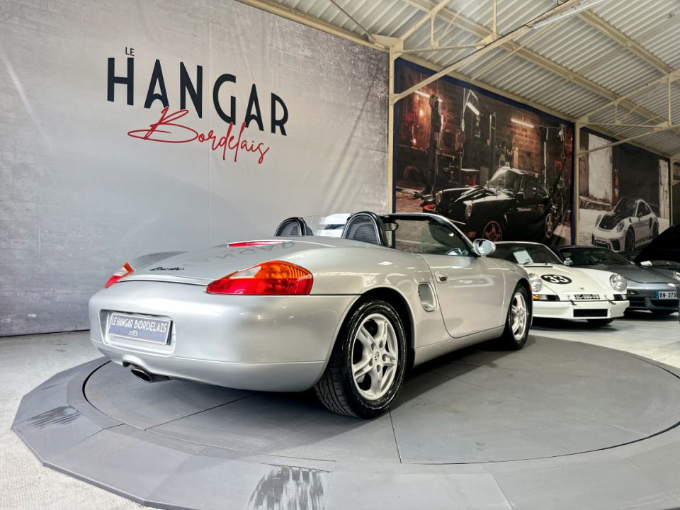 PORSCHE BOXSTER Type 986 2.5 204ch TIptronic - Le Hangar Bordelais - image 18