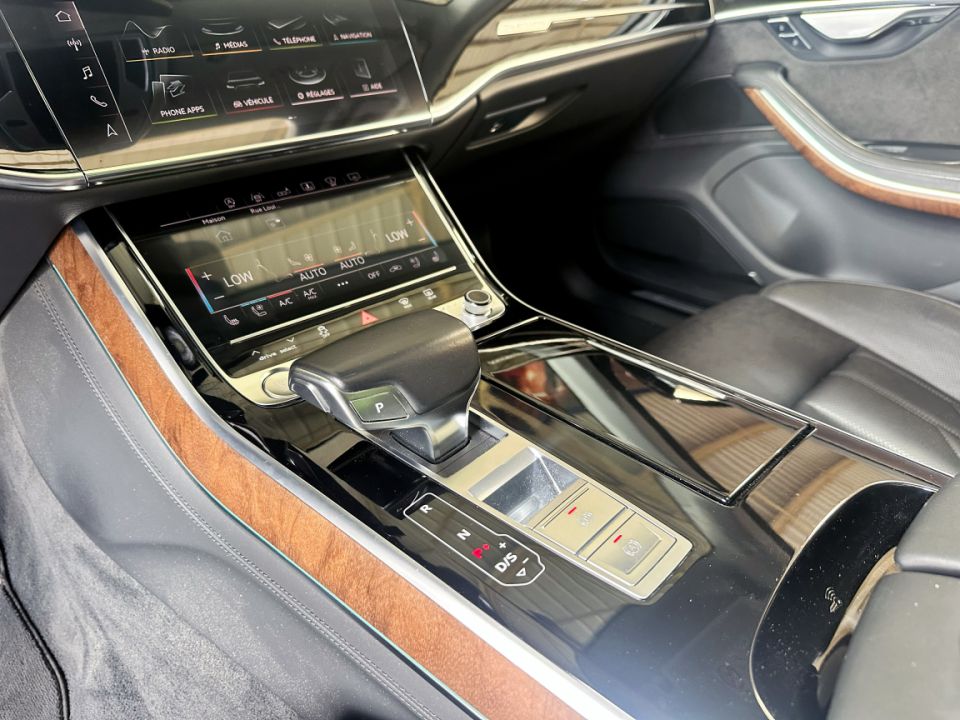 AUDI A8 50 TDI V6 3.0 286ch Tiptronic 8 Quattro Avus Extended - Le Hangar Bordelais - image 17