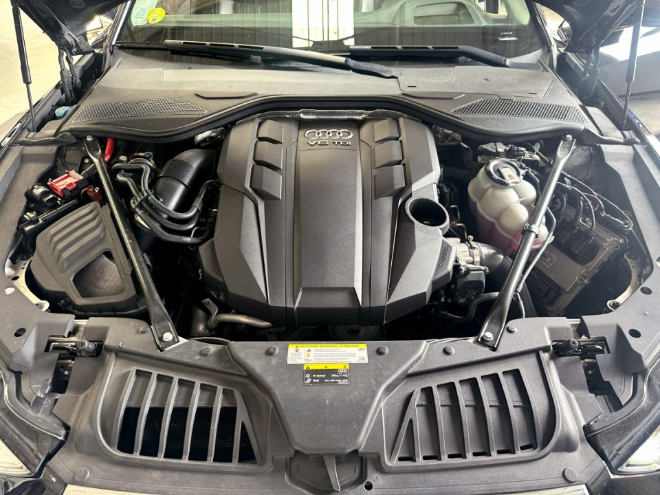 AUDI A8 50 TDI V6 3.0 286ch Tiptronic 8 Quattro Avus Extended - Le Hangar Bordelais - image 20