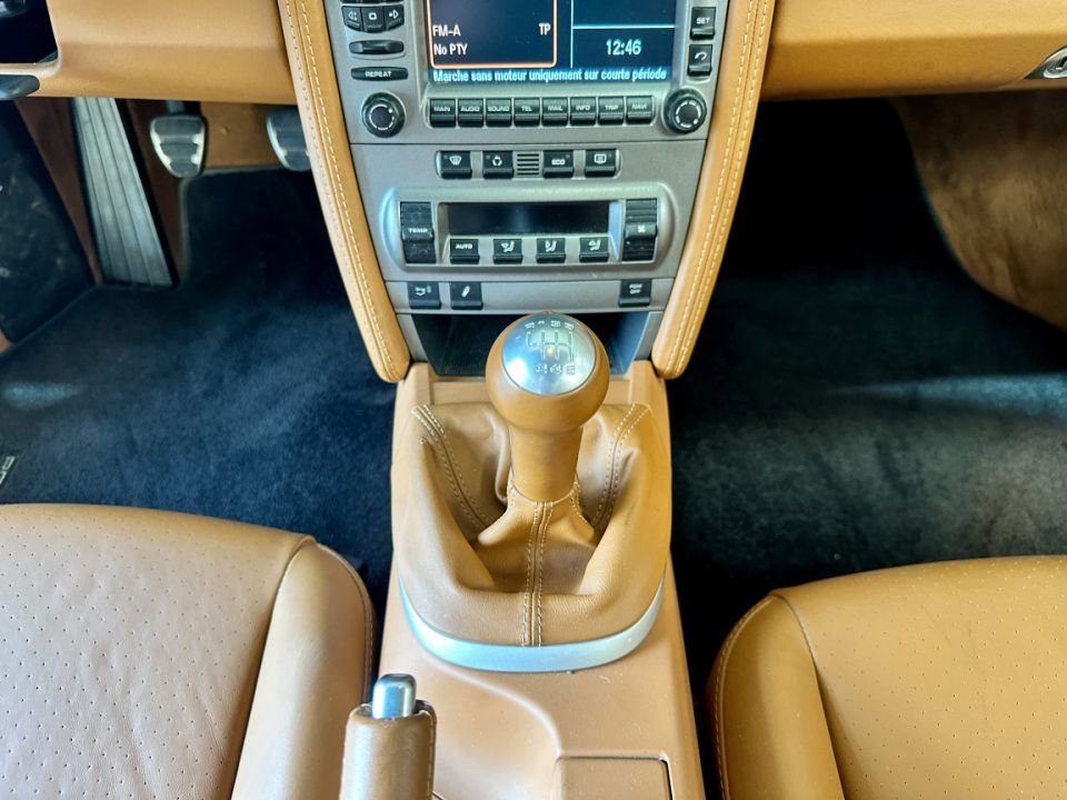 PORSCHE 911 Type 997 Carrera S Coupé 3.8 355ch BVM6, 44 800 km, Boîte manuelle 6 rapports, Argent Arctique métallisée - 59 990 € - image 19