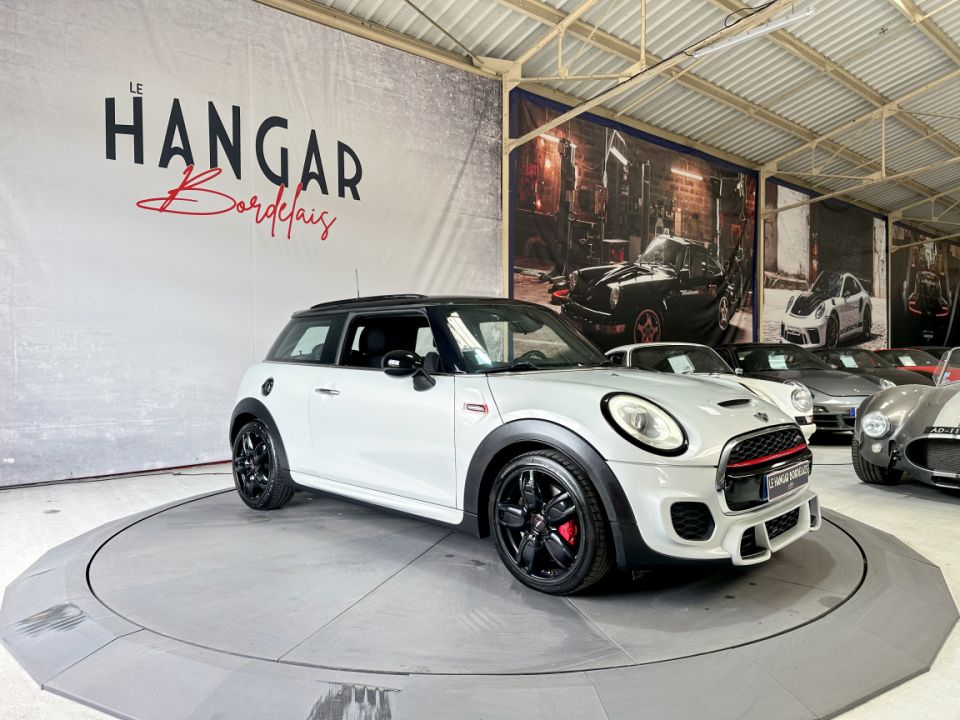 MINI MINI John Cooper Works F56 2.0 231ch BVA6 - Le Hangar Bordelais - image 12