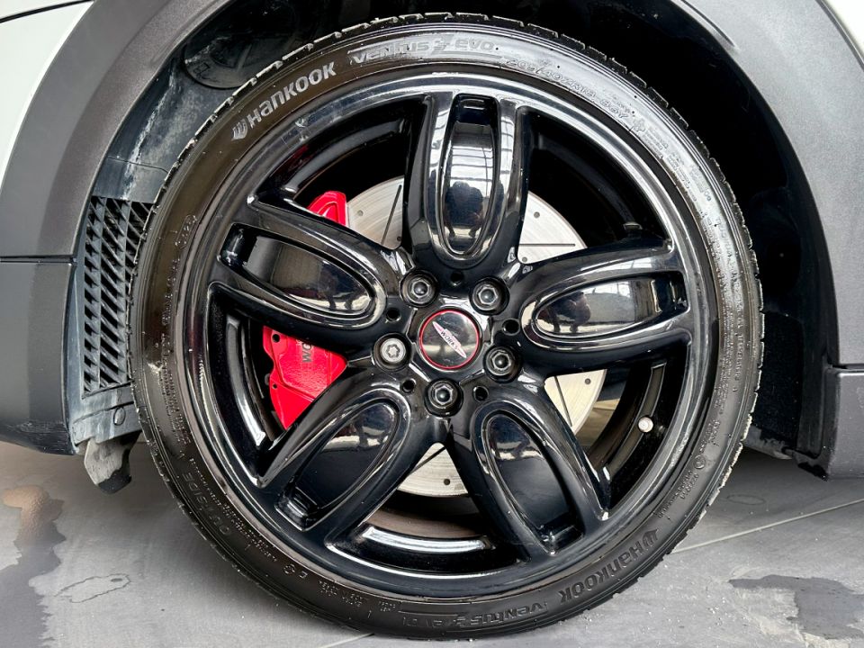 MINI MINI John Cooper Works F56 2.0 231ch BVA6 - Le Hangar Bordelais - image 15