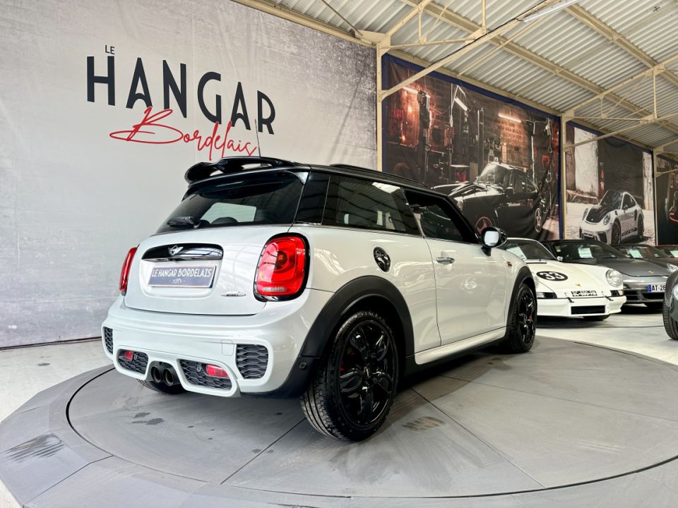 MINI MINI John Cooper Works F56 2.0 231ch BVA6 - Le Hangar Bordelais - image 18