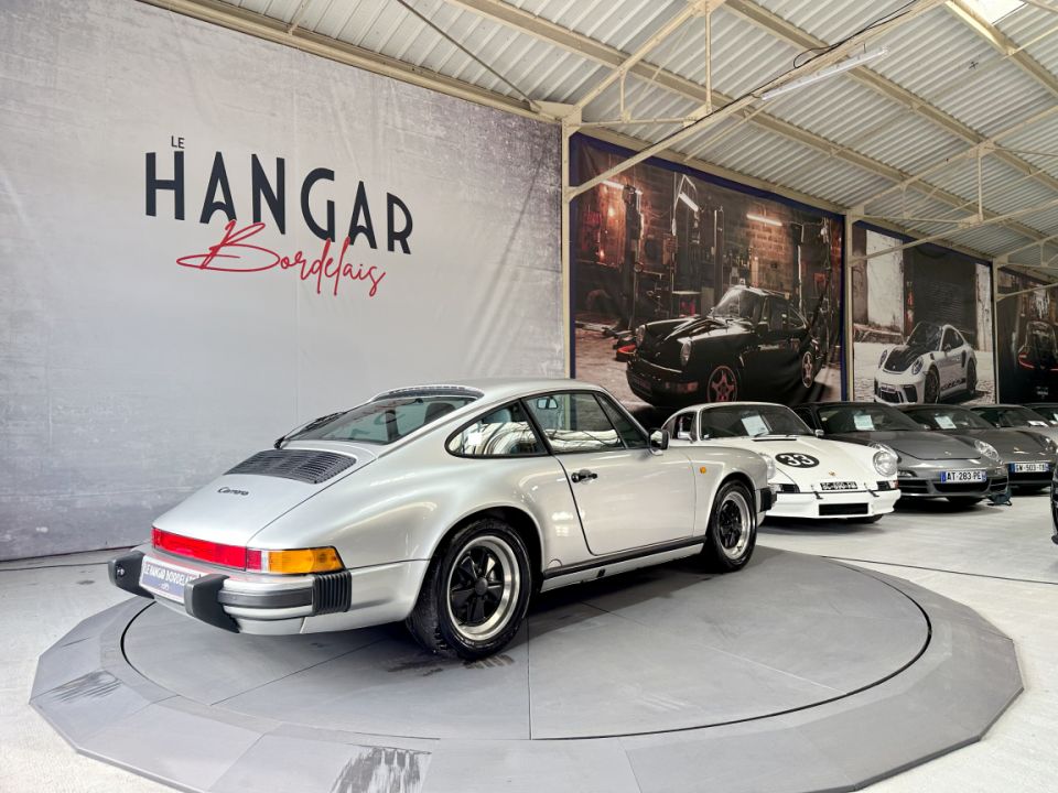PORSCHE 911 Carrera 3.2 231ch BVM5 G50 - Le Hangar Bordelais - image 8