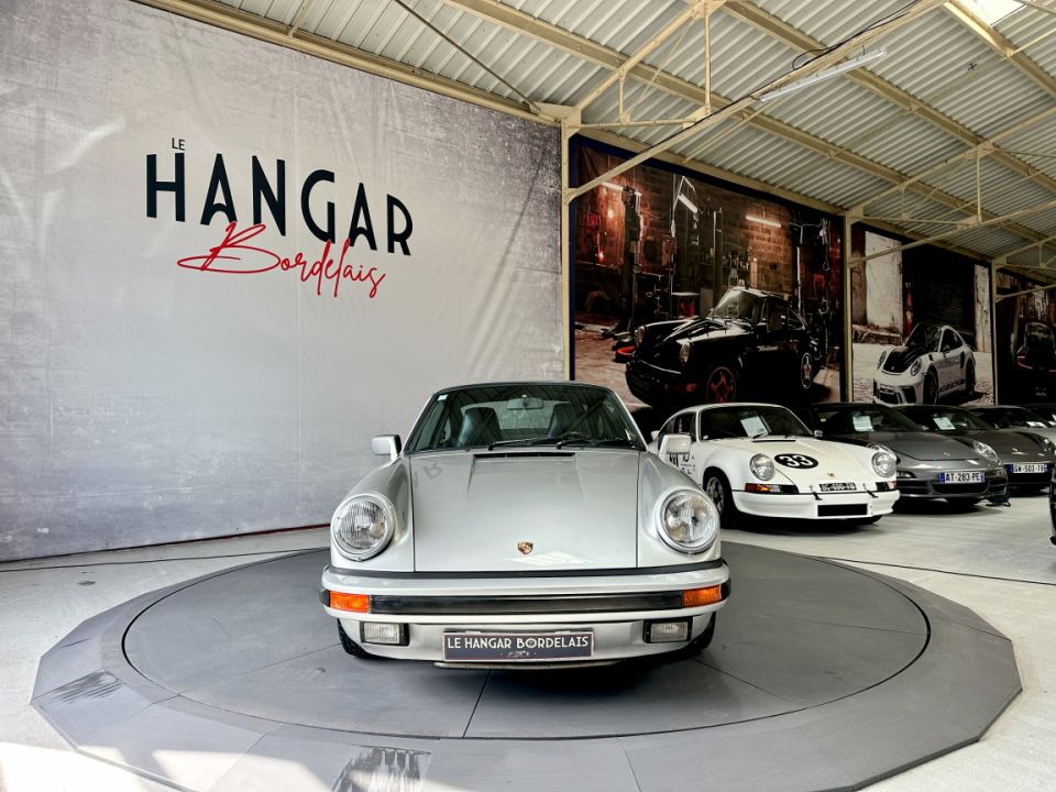 PORSCHE 911 Carrera 3.2 231ch BVM5 G50 - Le Hangar Bordelais - image 14