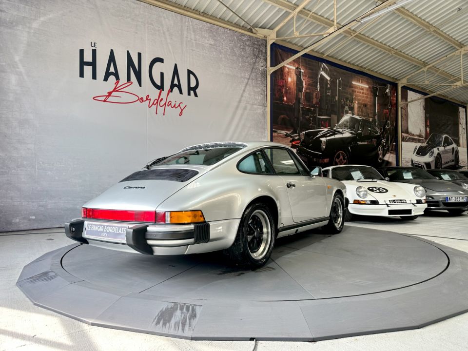 PORSCHE 911 Carrera 3.2 231ch BVM5 G50 - Le Hangar Bordelais - image 18