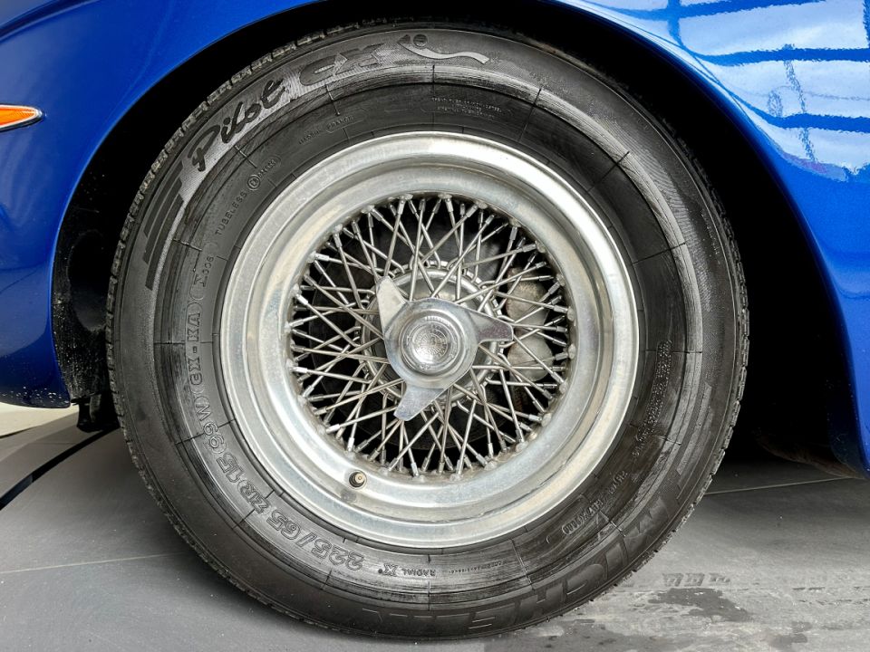 LAMBORGHINI 400 GT 2+2 Superleggera V12 3.9 320ch BVM5 - Le Hangar Bordelais - image 15