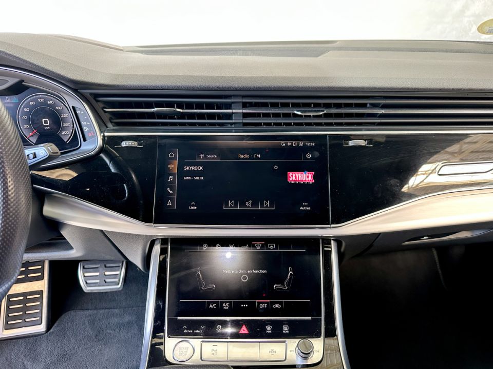 AUDI Q8 50 TDI V6 3.0 286ch Tiptronic 8 Quattro - Le Hangar Bordelais - image 16