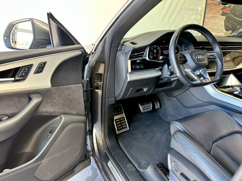 AUDI Q8 50 TDI V6 3.0 286ch Tiptronic 8 Quattro - Le Hangar Bordelais - image 18